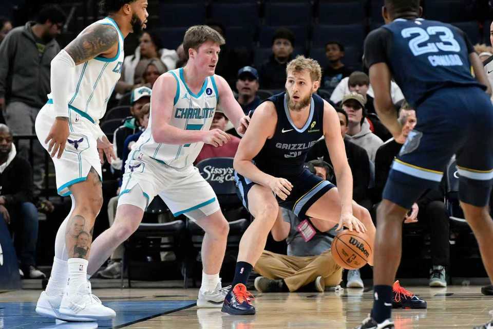 世界杯历史战绩-跌西部倒数第四！灰熊爆冷负黄蜂吞4连败 迪亚巴特18+20生涯新高